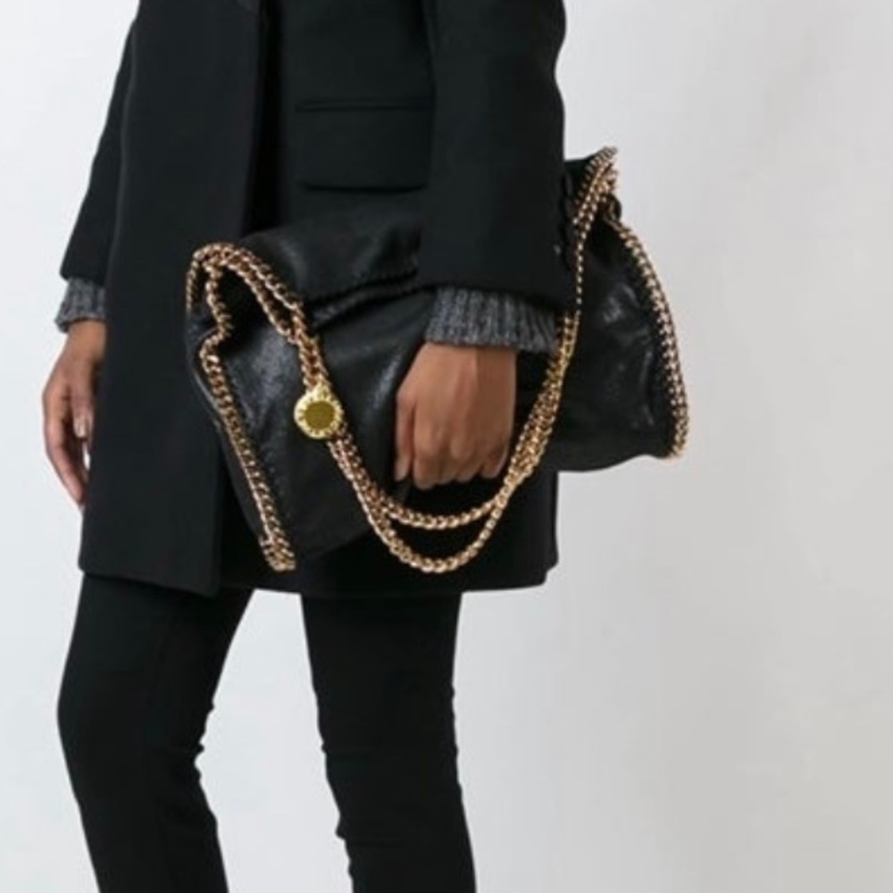 SOLD Stella McCartney black Falabella tote with golden chains - Picture 3 of 11